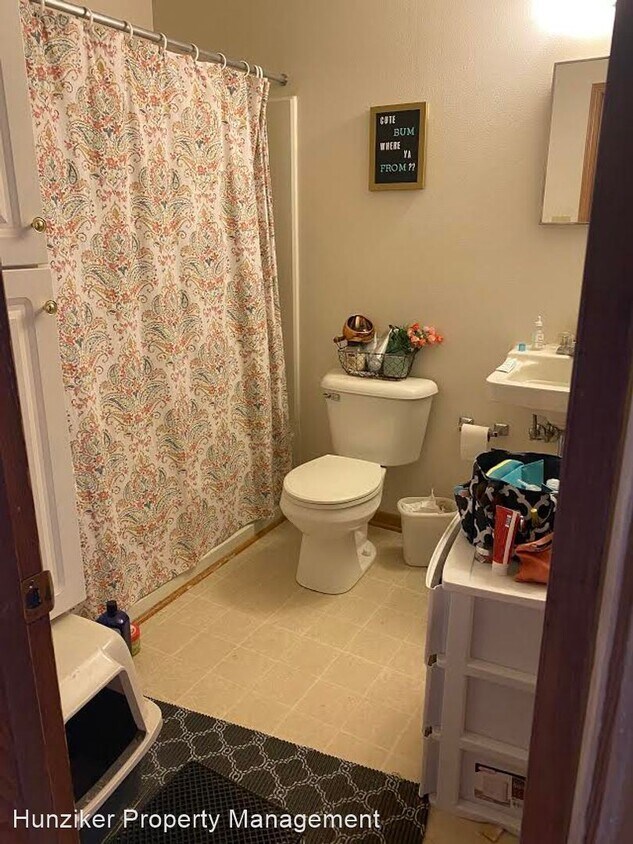 Foto del edificio - 1 br, 1 bath House - 213 S. Franklin