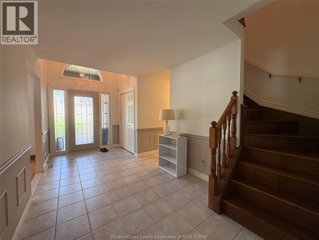 Building Photo - 5871 Bagley Ave
