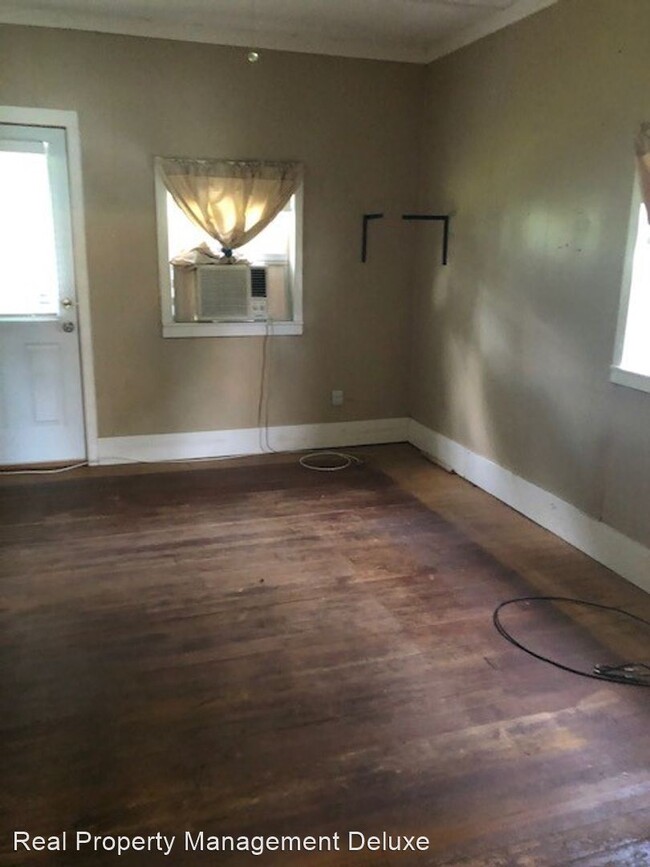 Foto del edificio - 3 br, 1 bath House - 32787 Cty Rd 113
