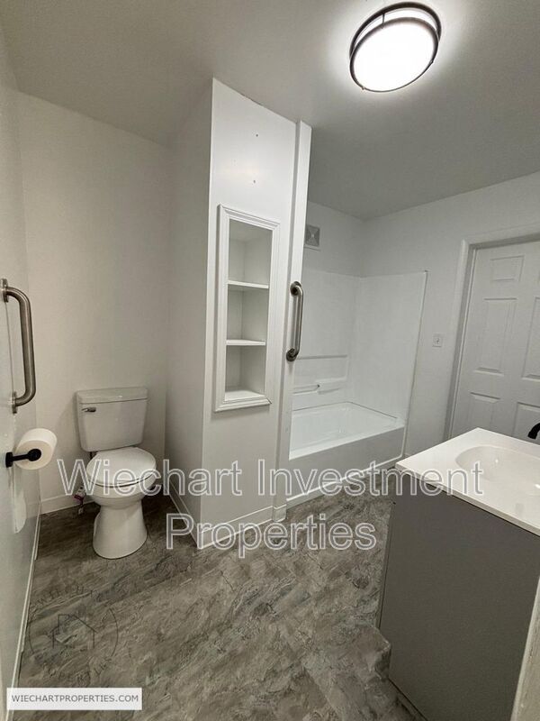 Foto del edificio - 933 W Wayne St