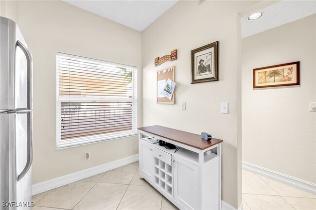 Foto del edificio - 1044 Woodshire Ln