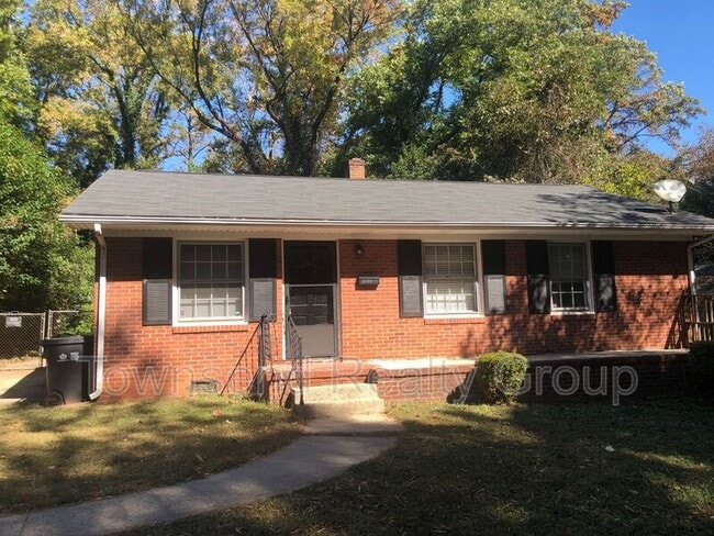 Building Photo - 2133 Jennie Linn Dr