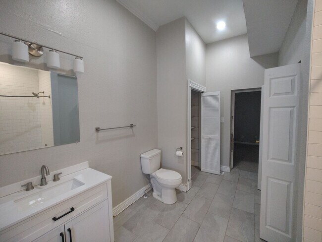 Foto del edificio - 2220 S 9th St