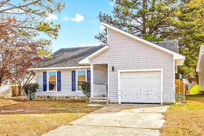 Building Photo - 705 Mosswood Ln