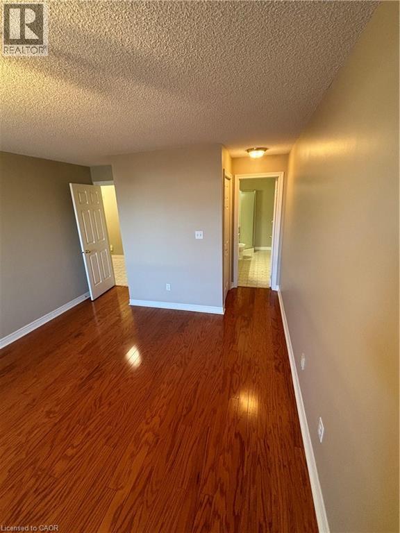 Photo du bâtiment - 5 Ogilvie St