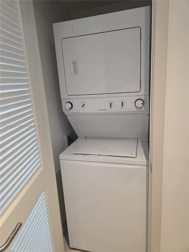 Foto del edificio - 1100 S Miami Ave