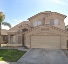 Building Photo - 12411 W Rancho Dr