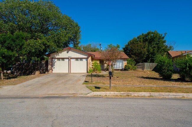 Building Photo - Home for Rent