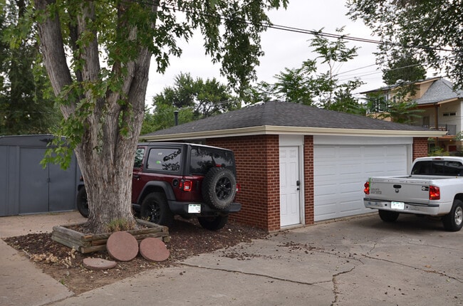 Photo - 1710 Ulster St House