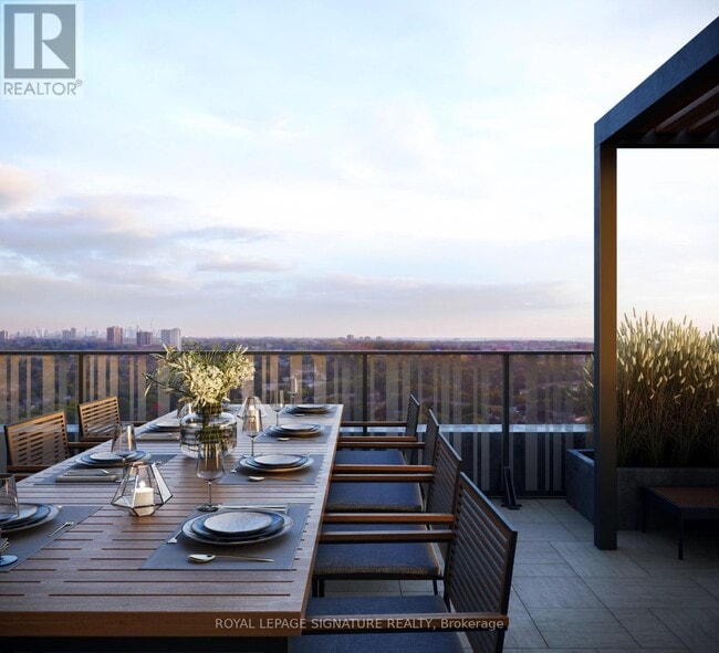 Building Photo - 1 Fairview Rd E