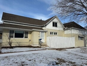 Building Photo - 1332 4th Ave N