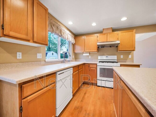 Foto del edificio - 4331 NE 9th Pl