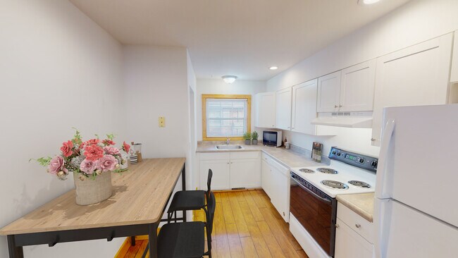 Foto del edificio - 1210 W Ash St