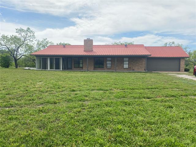 Building Photo - 28017 S Hwy 377