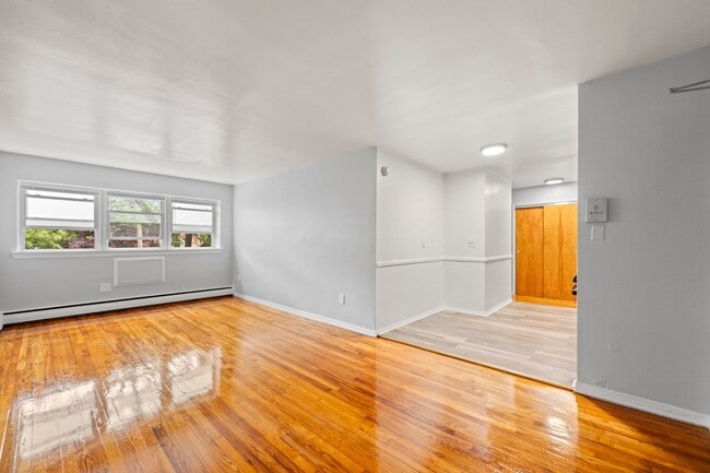 Building Photo - Section 8 Affordable
