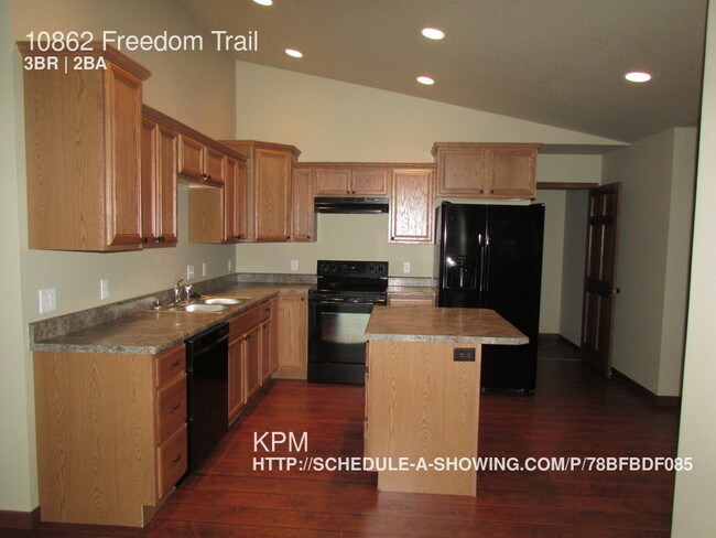 Building Photo - 10862 Freedom Pl