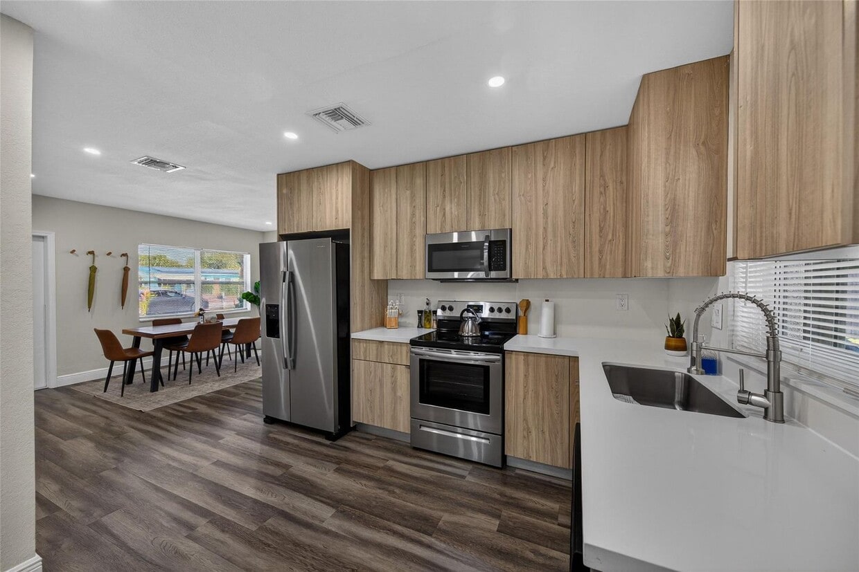 Photo - 540 NE 59th Court, Fort Lauderdale, FL 33334