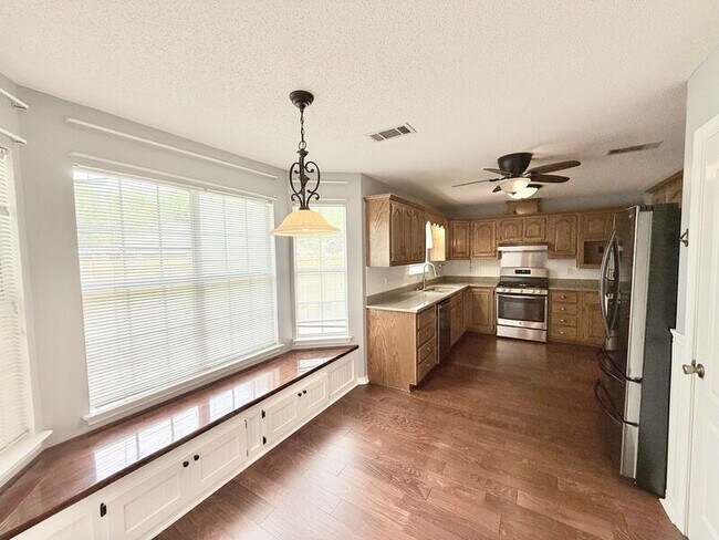 Foto del edificio - 3548 Stratford Ln