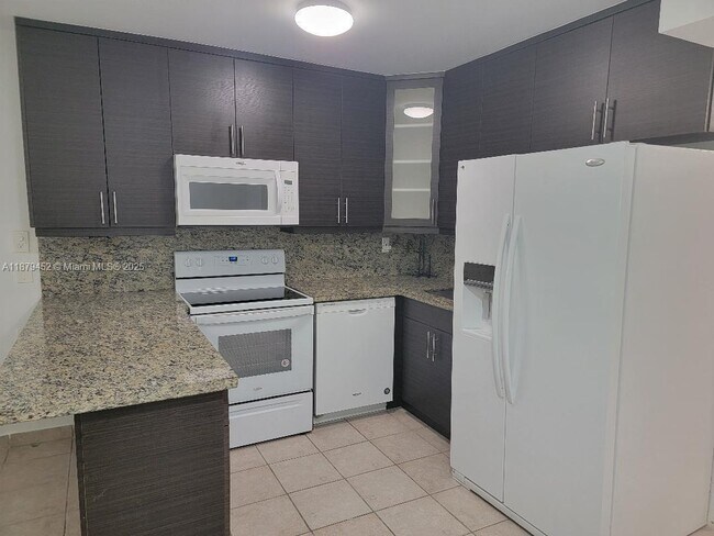 Foto del edificio - 4011 Meridian Ave