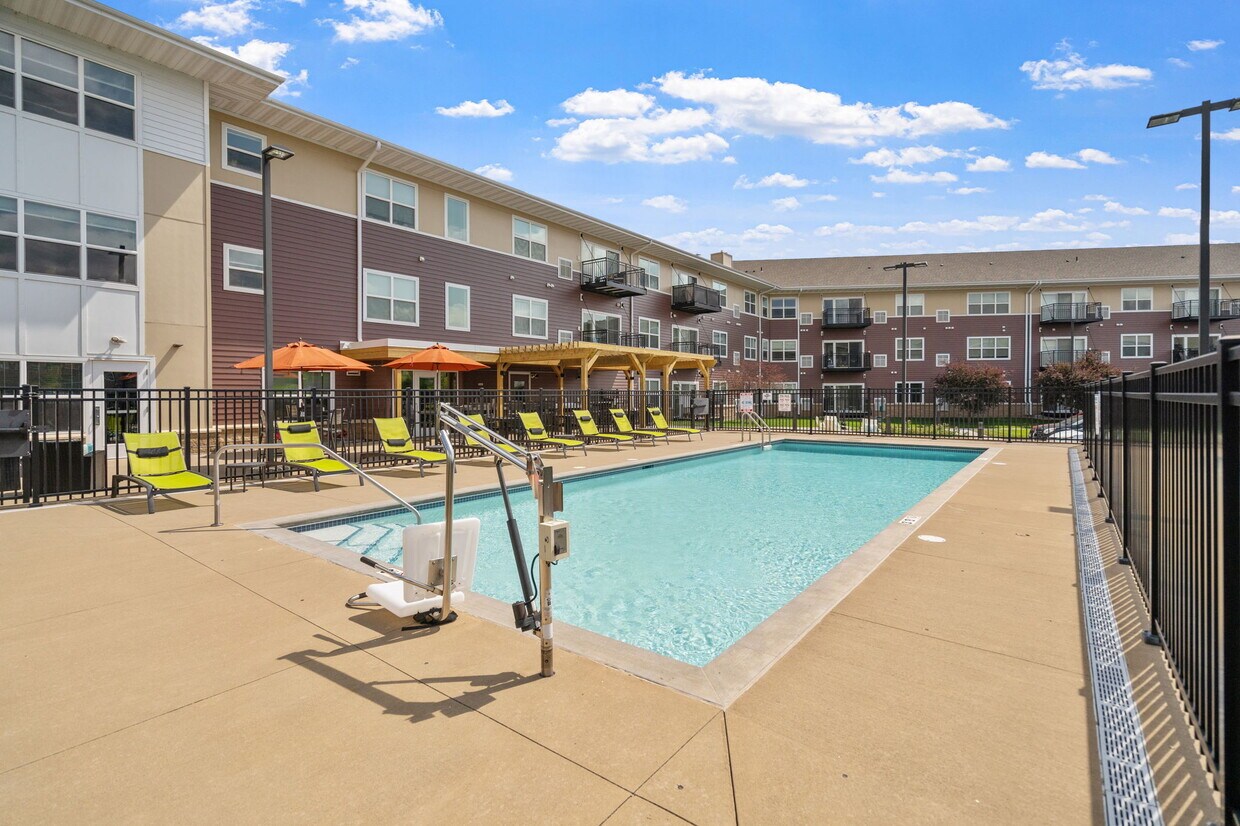 Eastwood Ridge Apartments in Rochester, MN