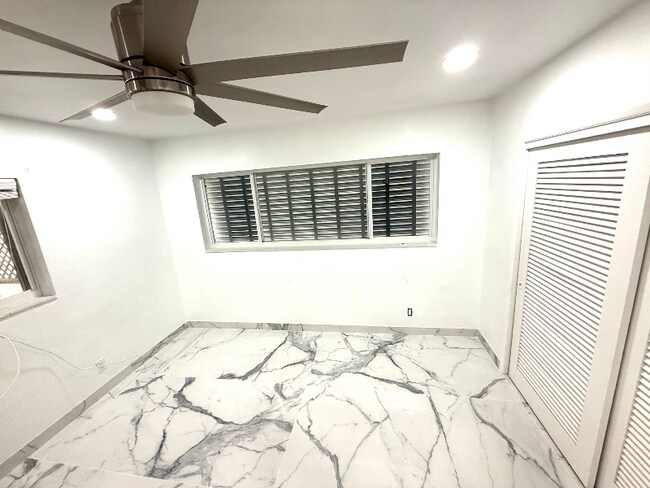 Foto del edificio - 2685 SE 5th St