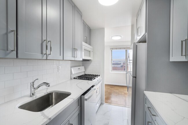 Foto del edificio - 225 St Pauls Ave