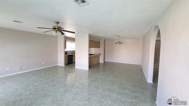 Building Photo - 7416 E 25th St