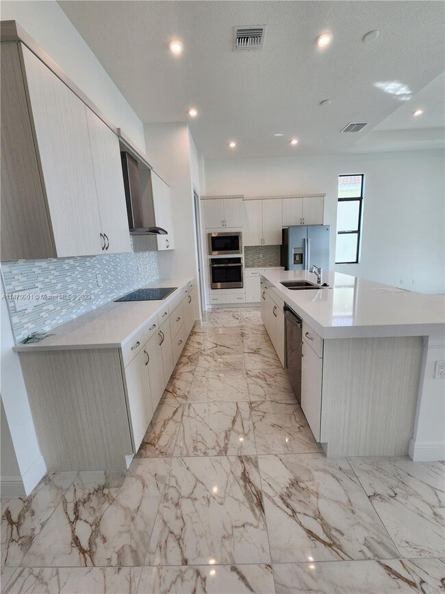 Building Photo - 12202 Fortezza Way