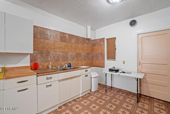 Foto del edificio - 10104 Socorro Rd