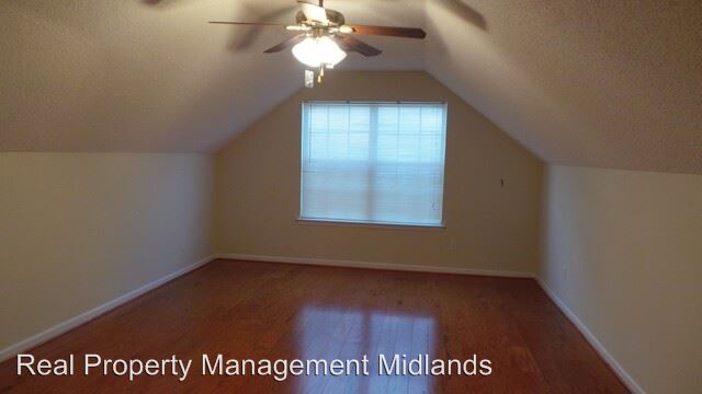 Foto del edificio - 217 Killian Green Dr