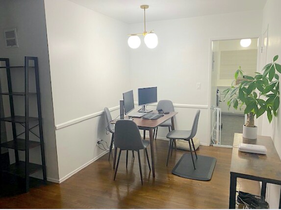 Foto del edificio - 916 N Sweetzer Ave