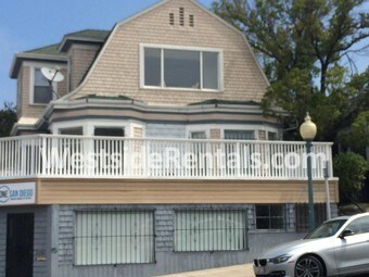 Primary Photo - 2310 Broadway