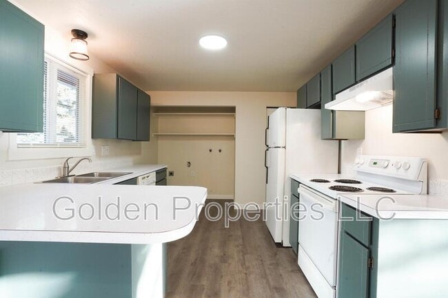 Building Photo - 515 W Horizon Ct