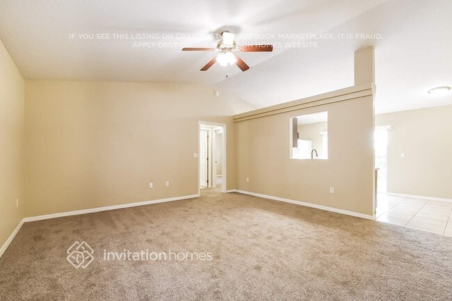 Building Photo - 4736 Robin Dr