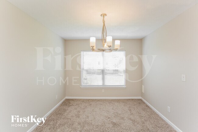 Building Photo - 5815 Bluestem Ct