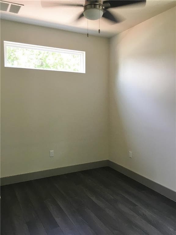 Foto del edificio - 700 E 45th St