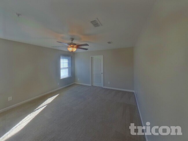 Foto del edificio - 622 Crooked Crk