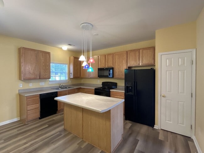 Building Photo - 12324 Jessica Pl