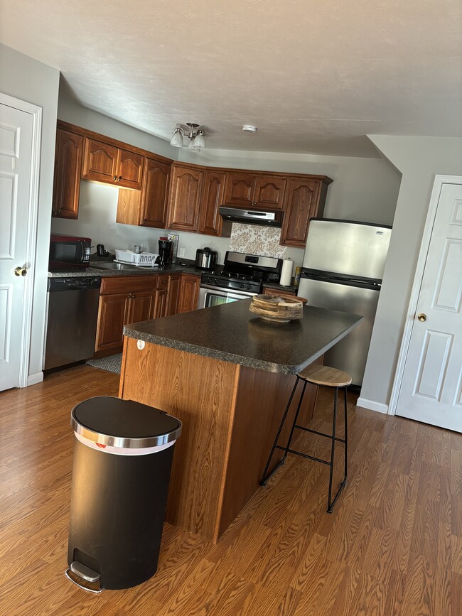 Building Photo - 7431 Emi Ln