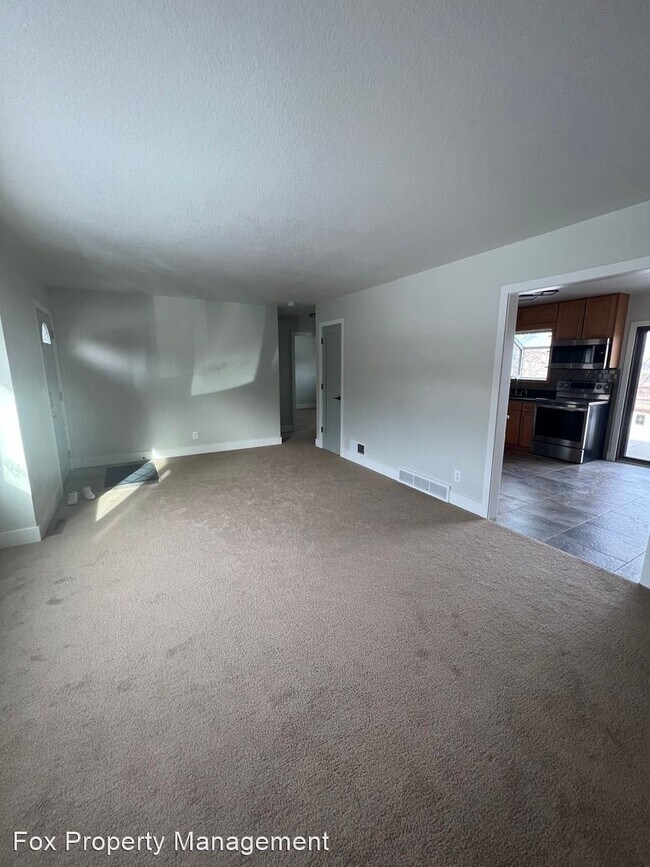Foto del edificio - 3 br, 2 bath House - 1300 Chambers Drive