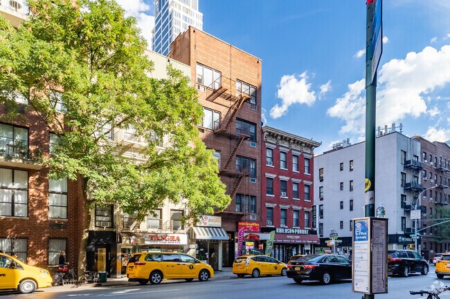 Building Photo - 101 Lexington Ave