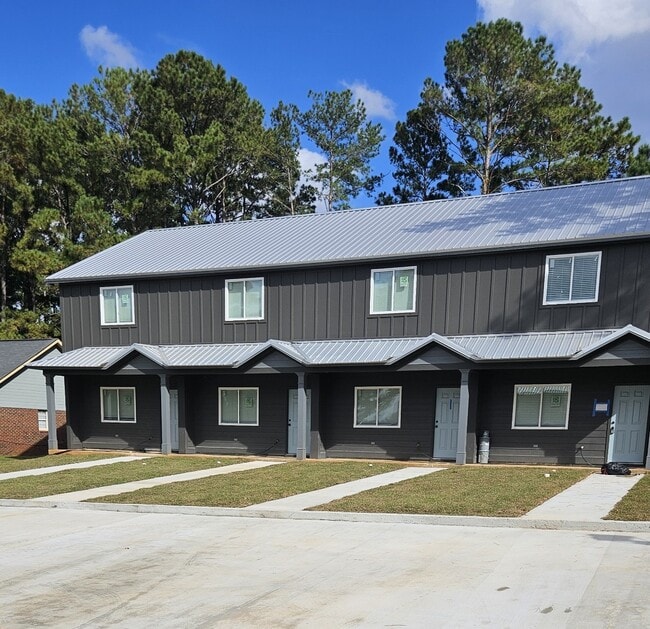 Building Photo - 110 Acacia Ct