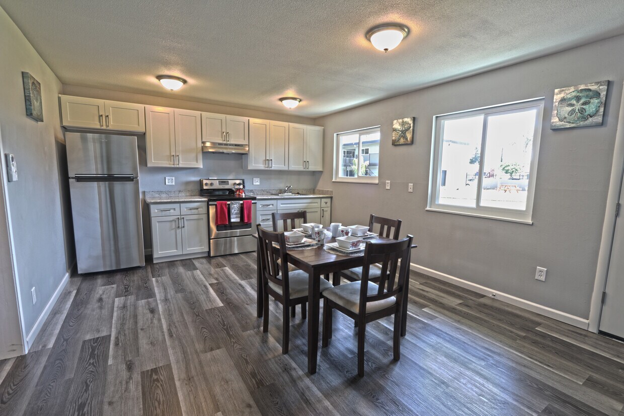 135 N Sheridan Ave, Manteca, CA 95336 Apartments in Manteca, CA