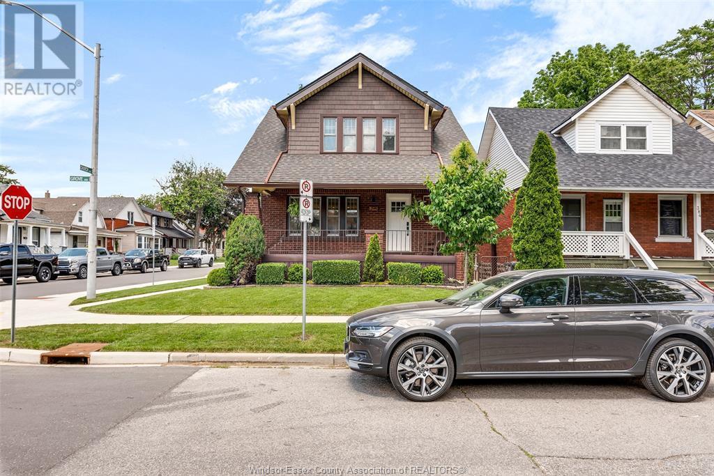 Photo principale - 394 Grove Ave
