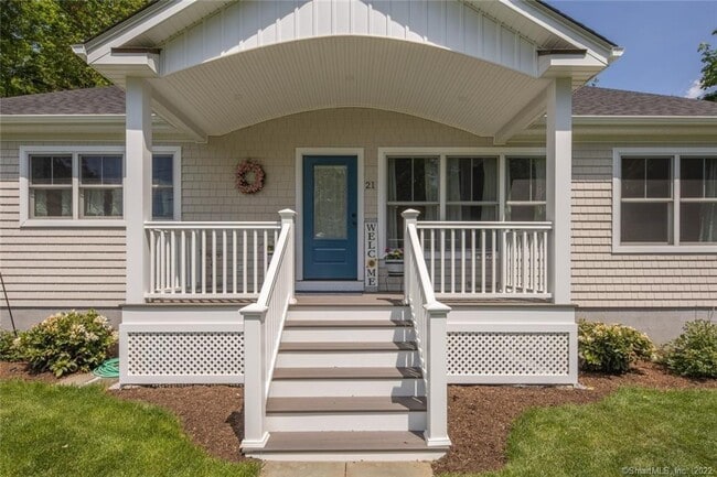 Building Photo - 21 Anthony Ln