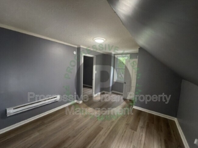 Foto del edificio - 4144 Hyde Ave