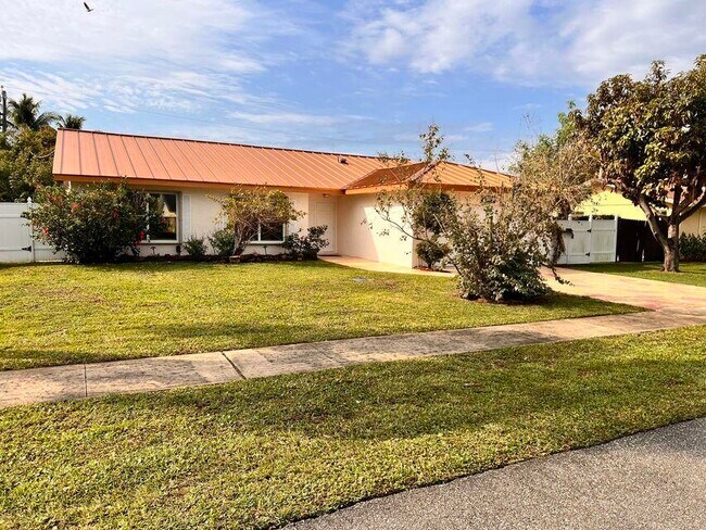 Foto del edificio - 1580 NW 11th St