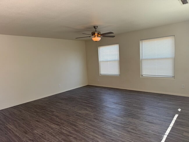 Building Photo - 7080 E Pueblo Ave