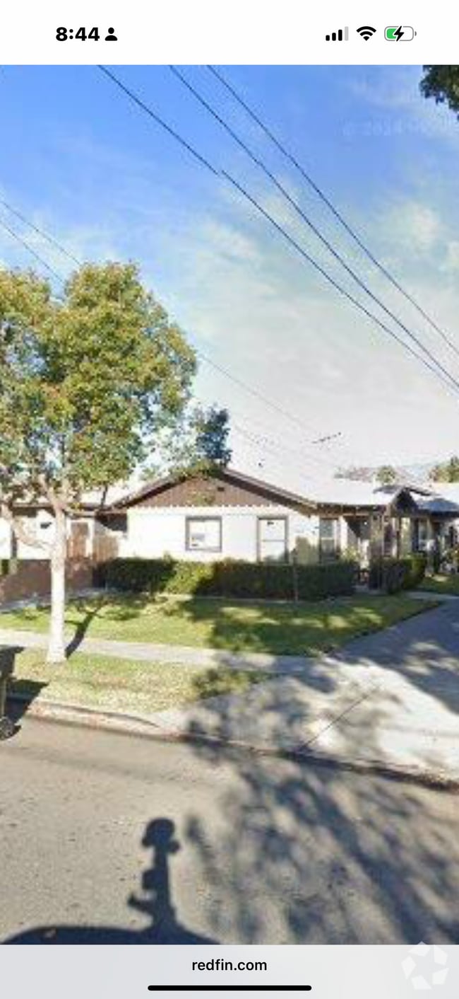 Building Photo - 536 W Vesta St