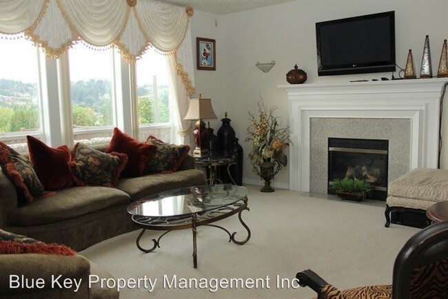 Foto del edificio - 14243 SE Rolling Meadows Dr